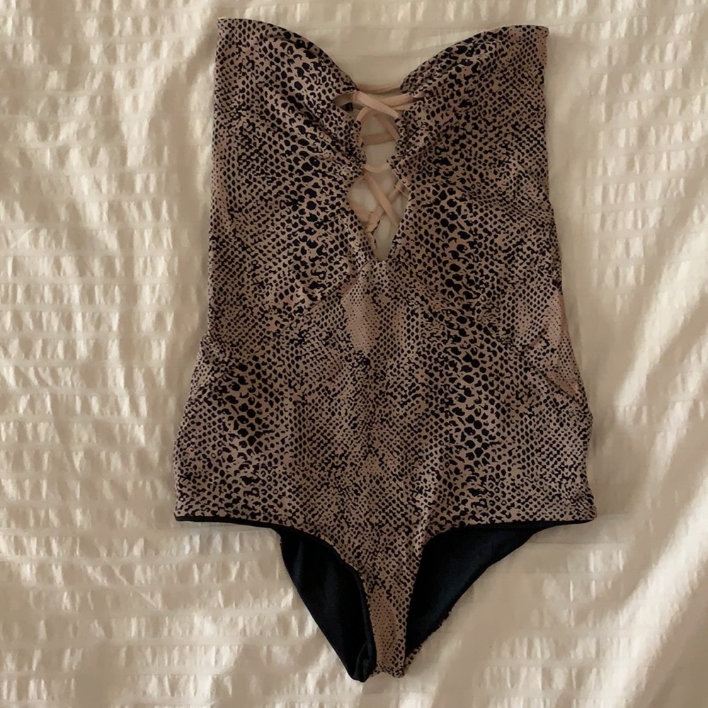 Two-Toned One-Piece // - image 7